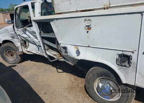 1997 Ford F-250 Xl z USA, uszkodzony, nr VIN 3FTHF25H3VMA51461